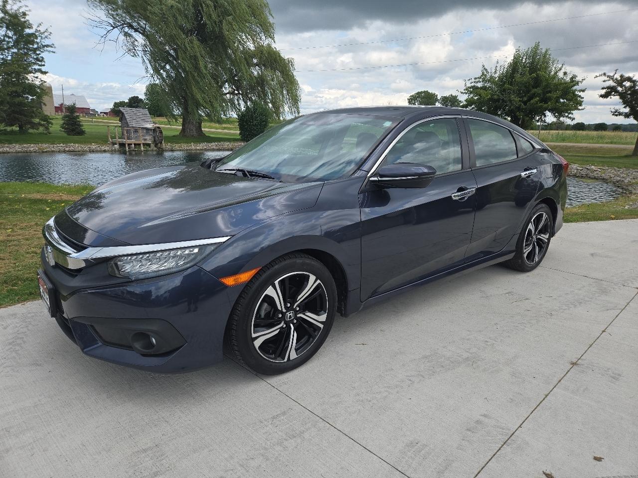 2016 Honda Civic Touring Sedan CVT