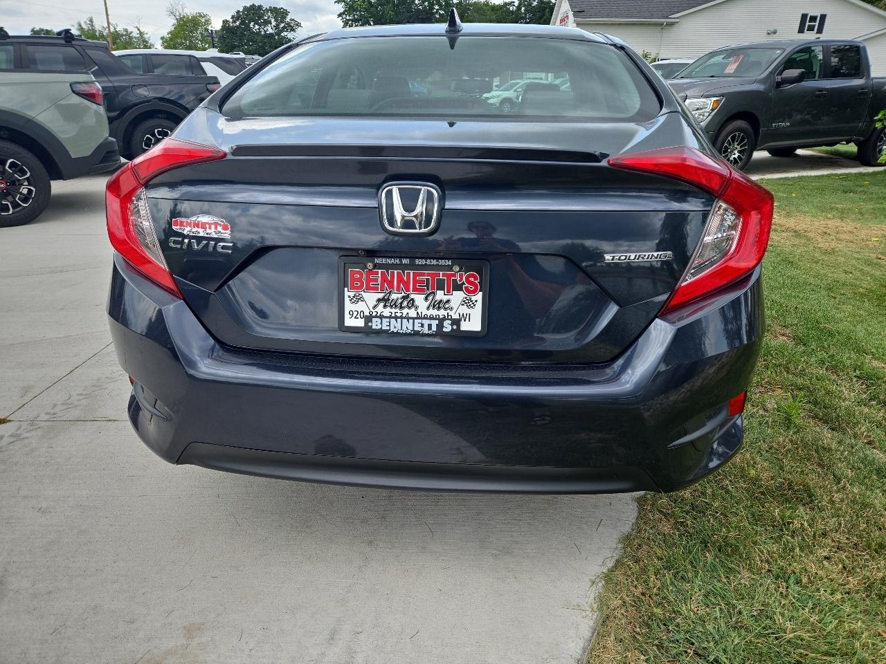 Honda Civic Touring Sedan CVT 2016