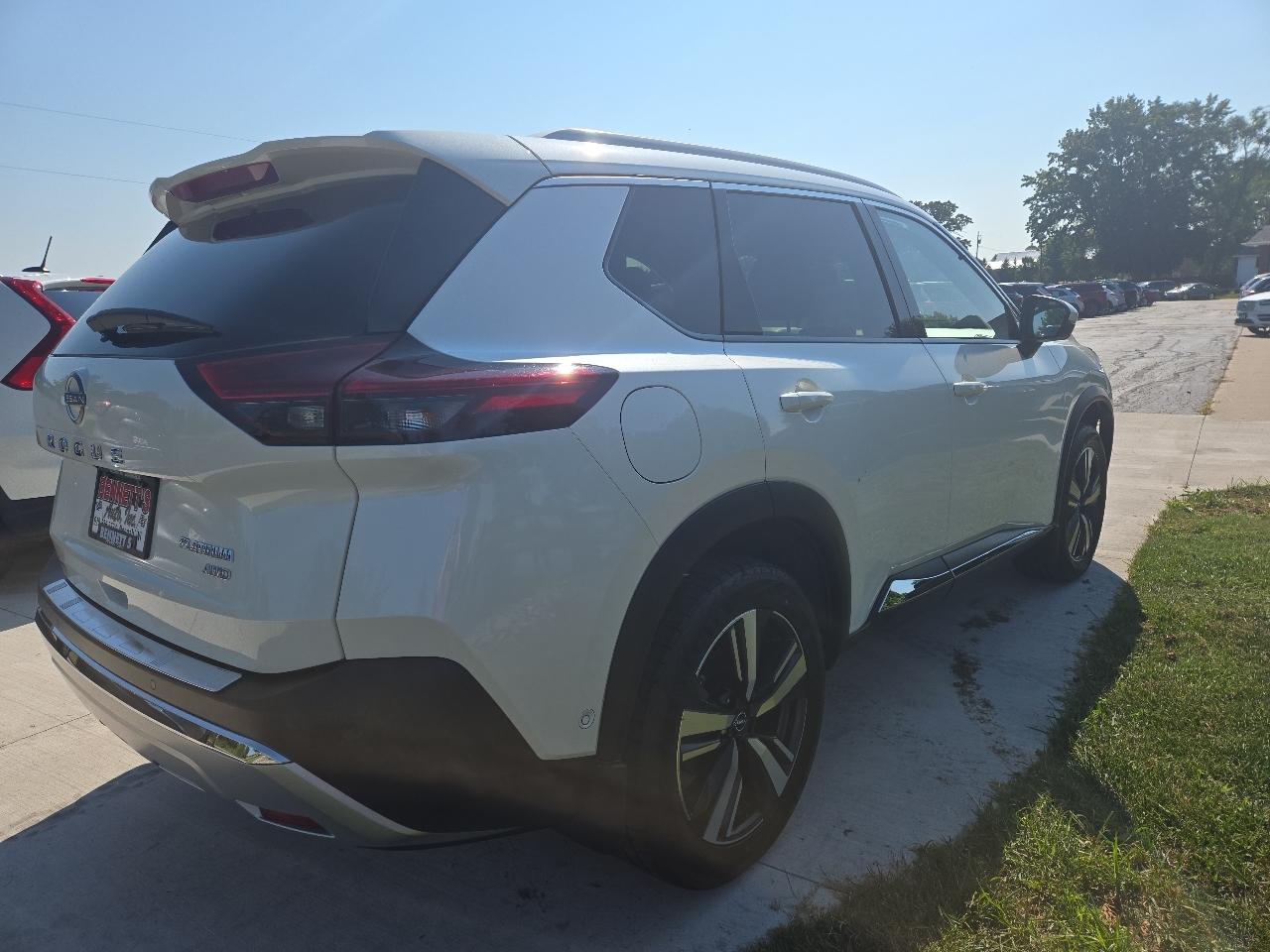 Nissan Rogue Platinum AWD 2023