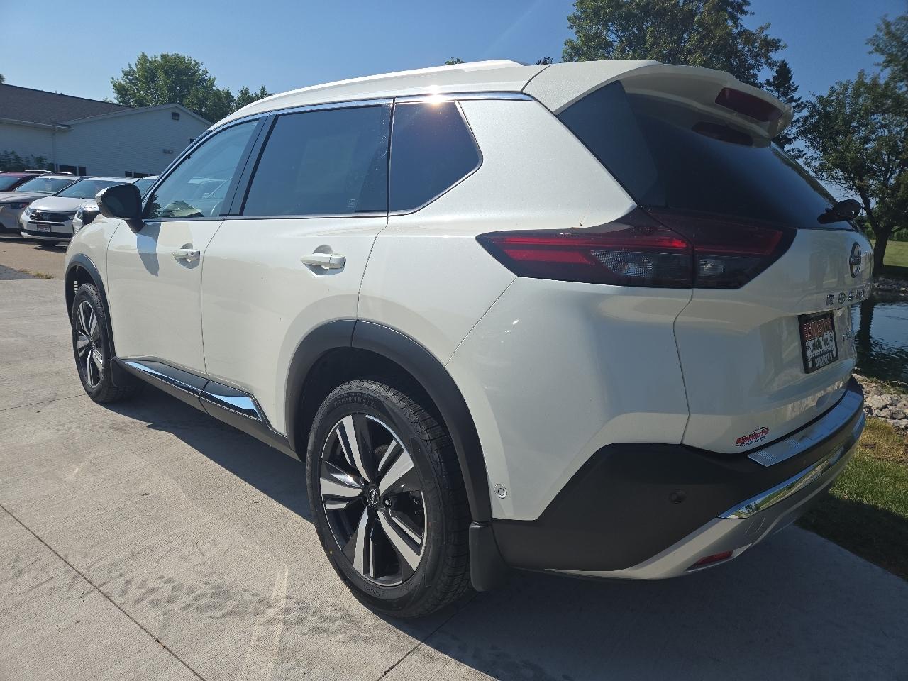 Nissan Rogue Platinum AWD 2023