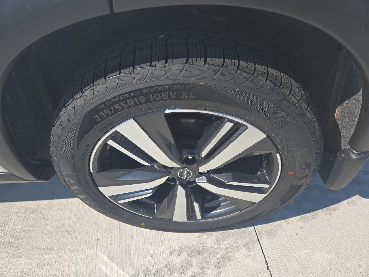 Nissan Rogue Platinum AWD 2023