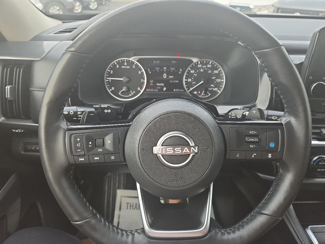 Nissan Pathfinder SL 4WD 2023