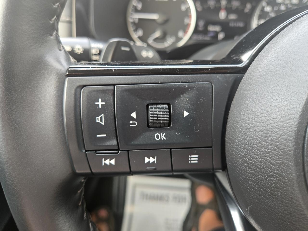 Nissan Pathfinder SL 4WD 2023