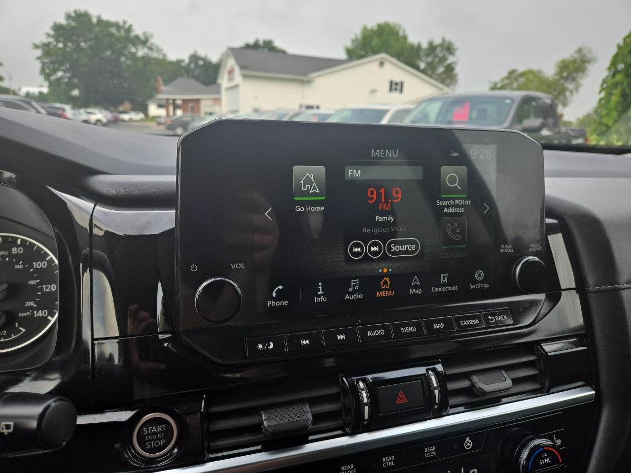 Nissan Pathfinder SL 4WD 2023