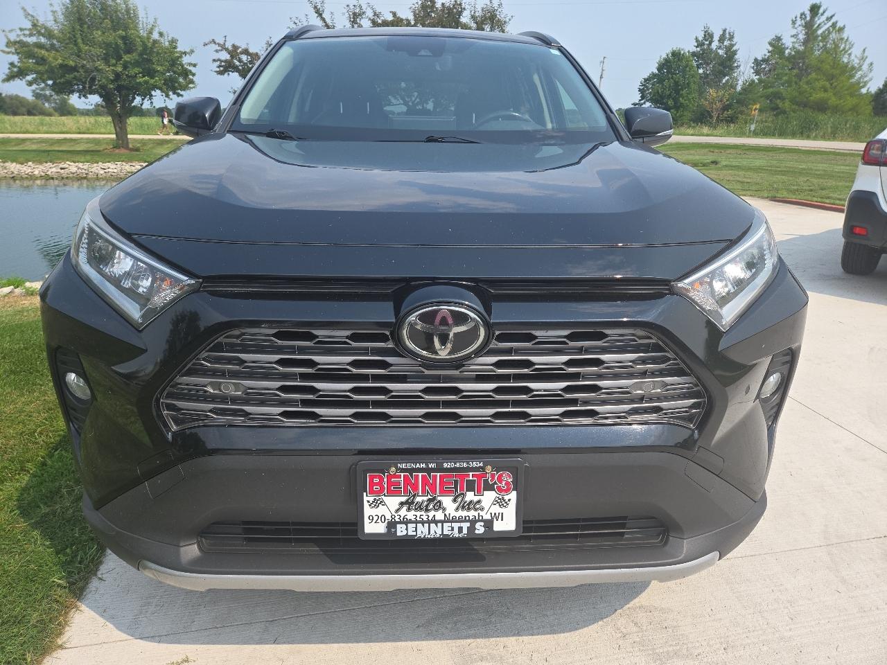 Toyota RAV4 Limited AWD 2019