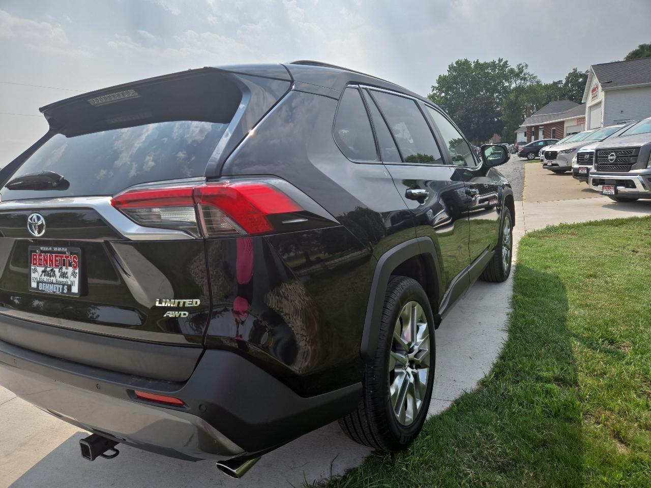 Toyota RAV4 Limited AWD 2019