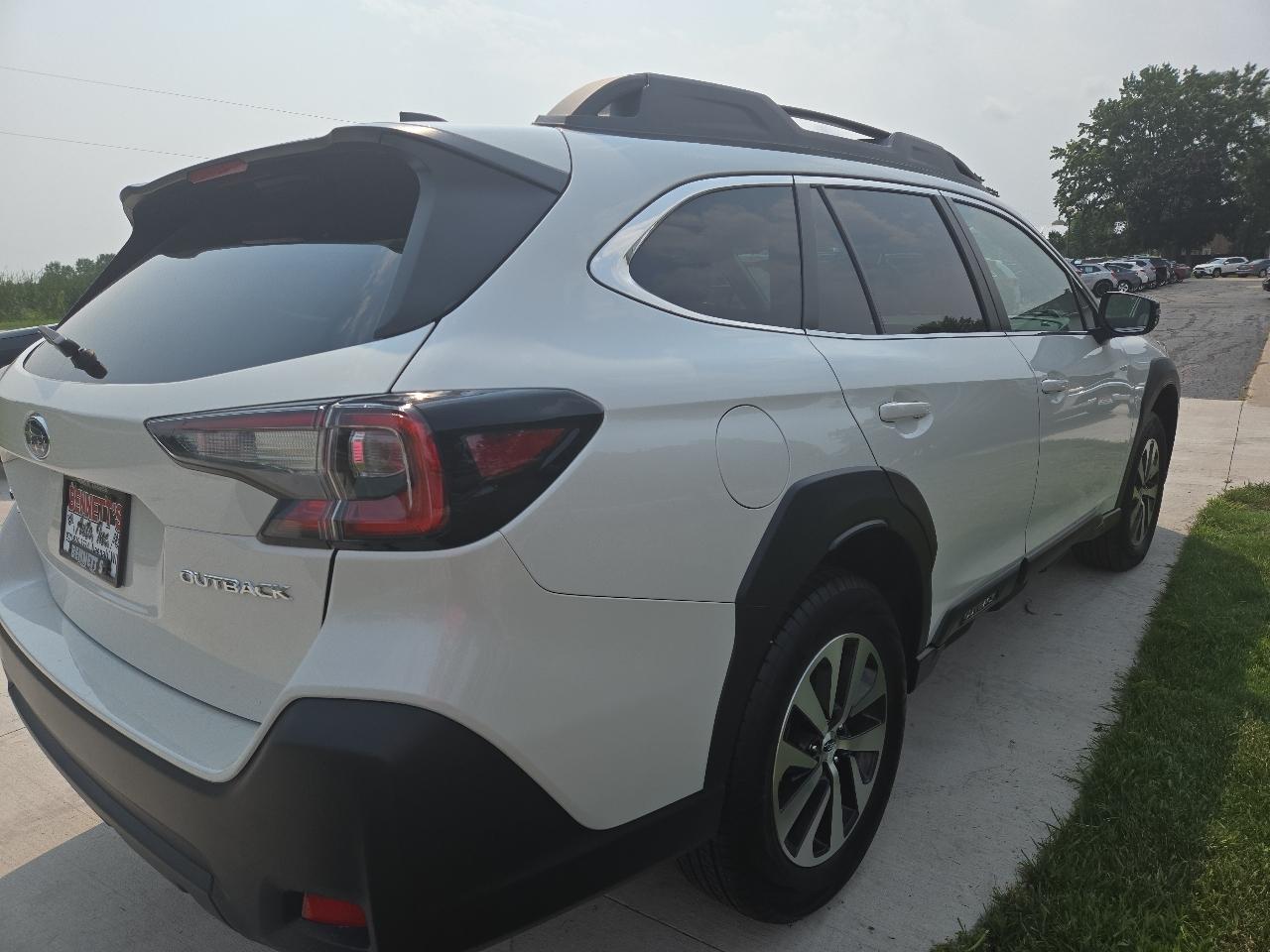 Subaru Outback Premium 2025