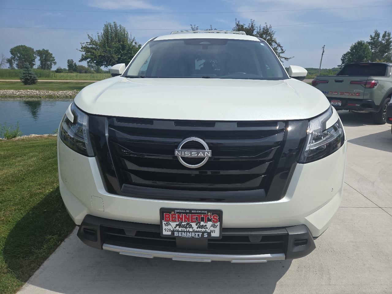 Nissan Pathfinder SL 4WD 2023