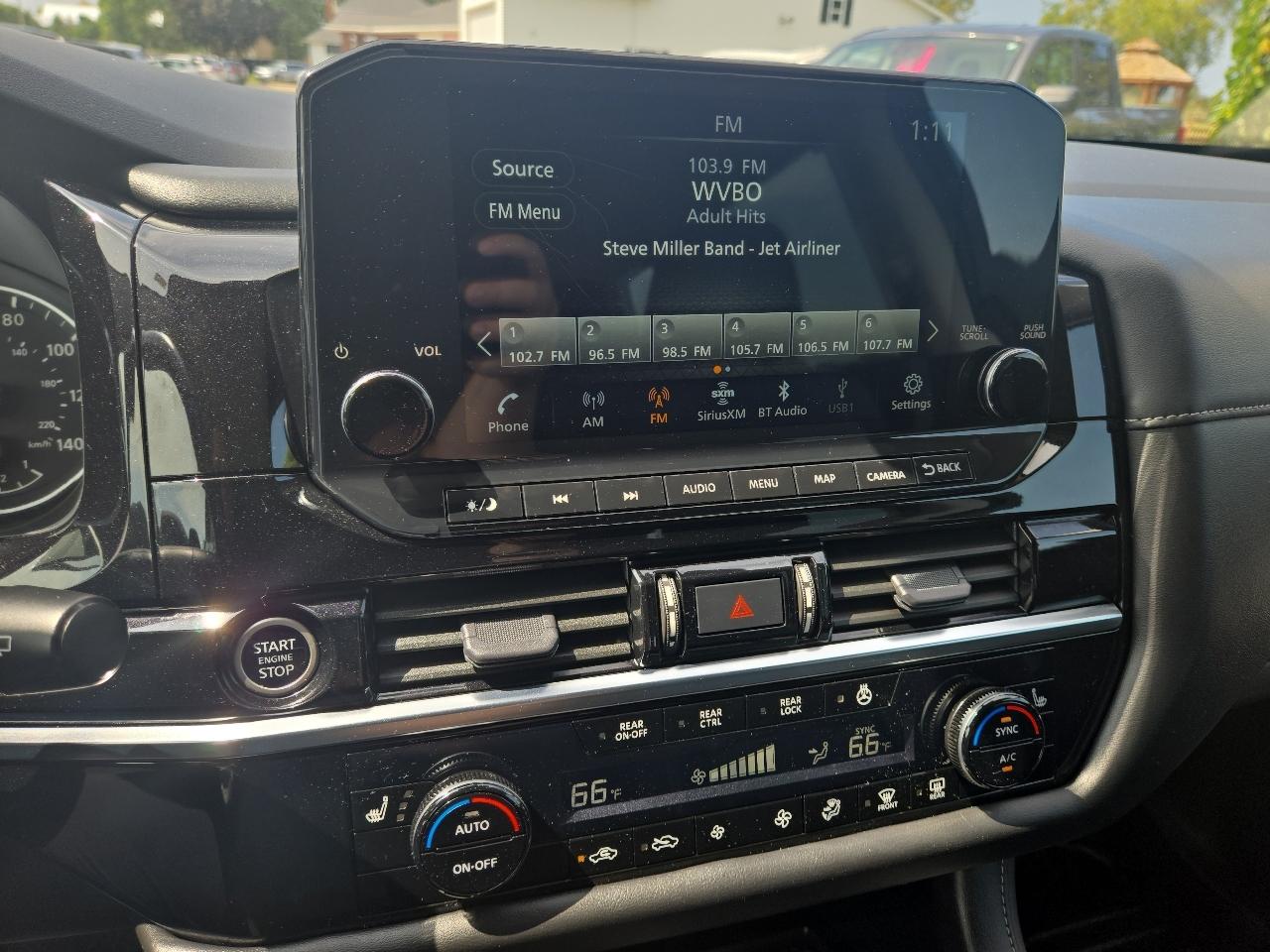 Nissan Pathfinder SL 4WD 2023