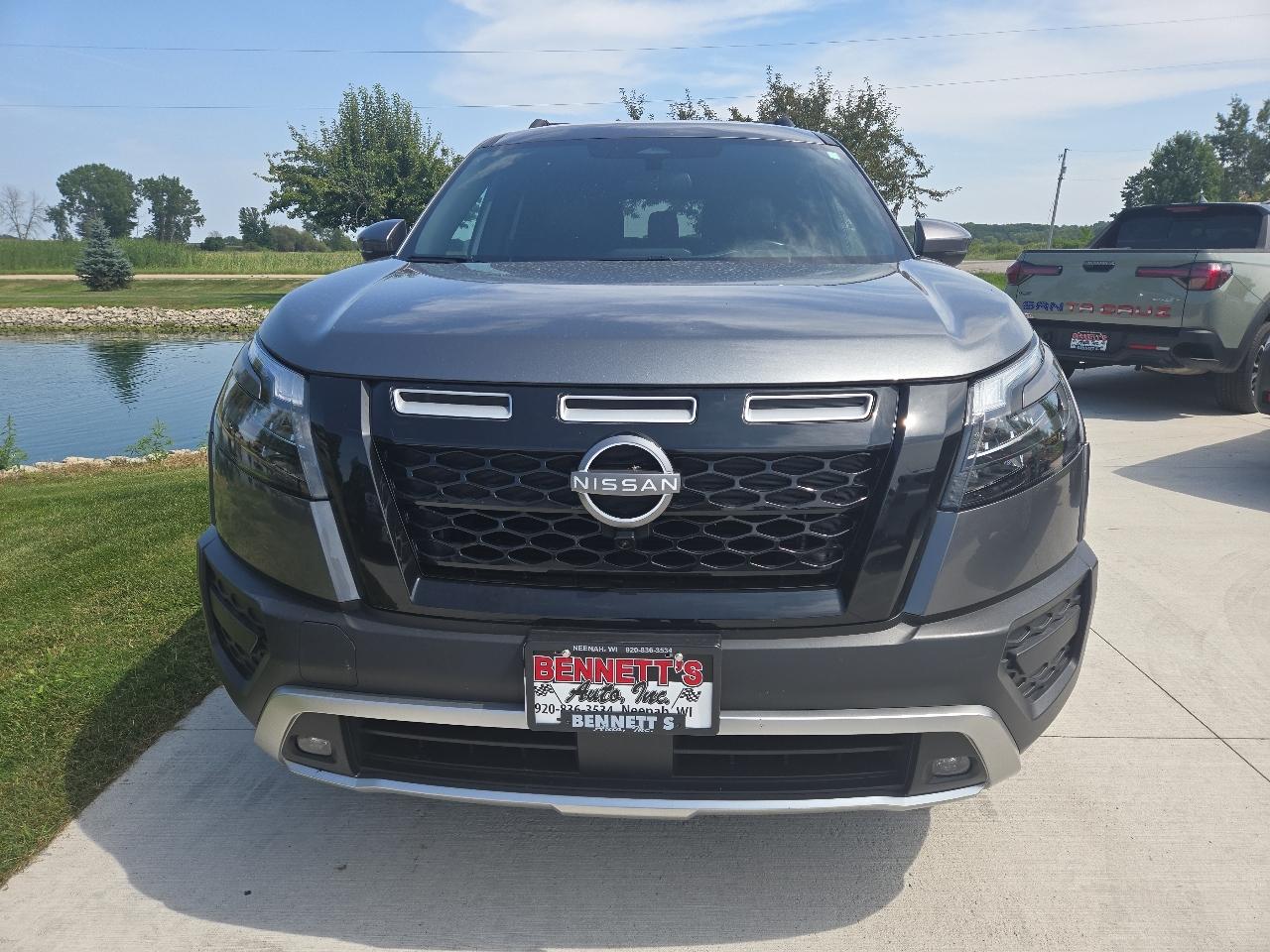 Nissan Pathfinder SV 4WD 2025