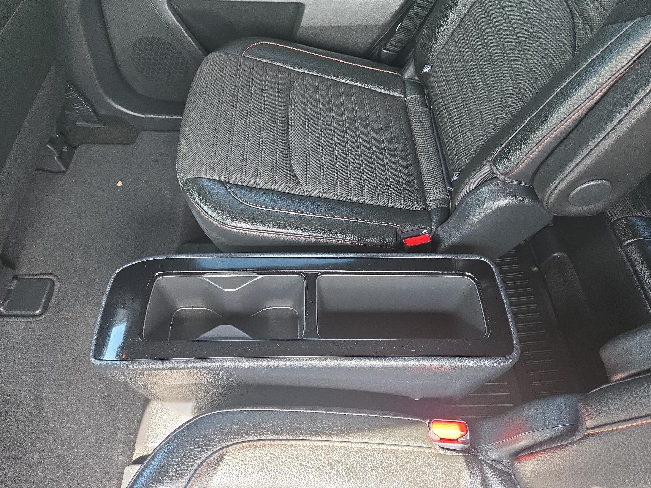 Nissan Pathfinder SV 4WD 2025