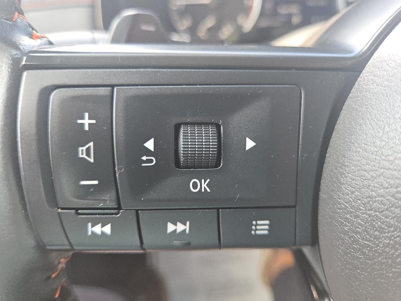 Nissan Pathfinder SV 4WD 2025