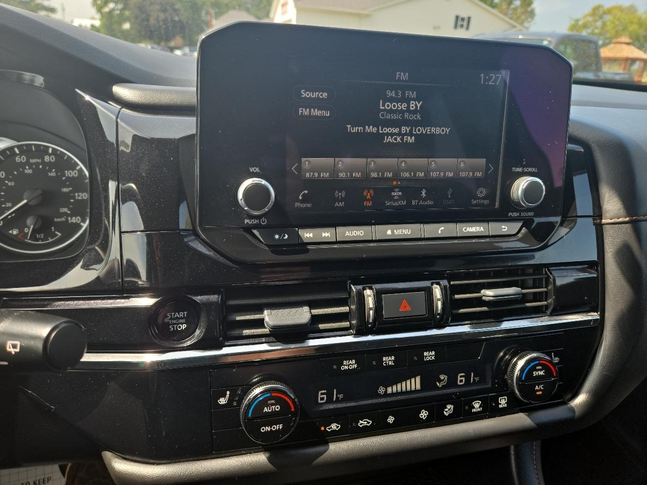 Nissan Pathfinder SV 4WD 2025