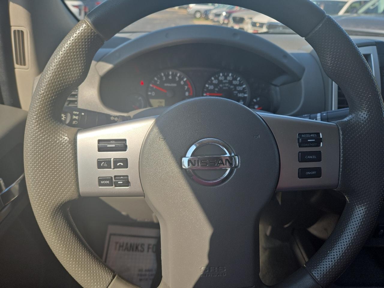Nissan Frontier SL Crew Cab 5AT 4WD 2016