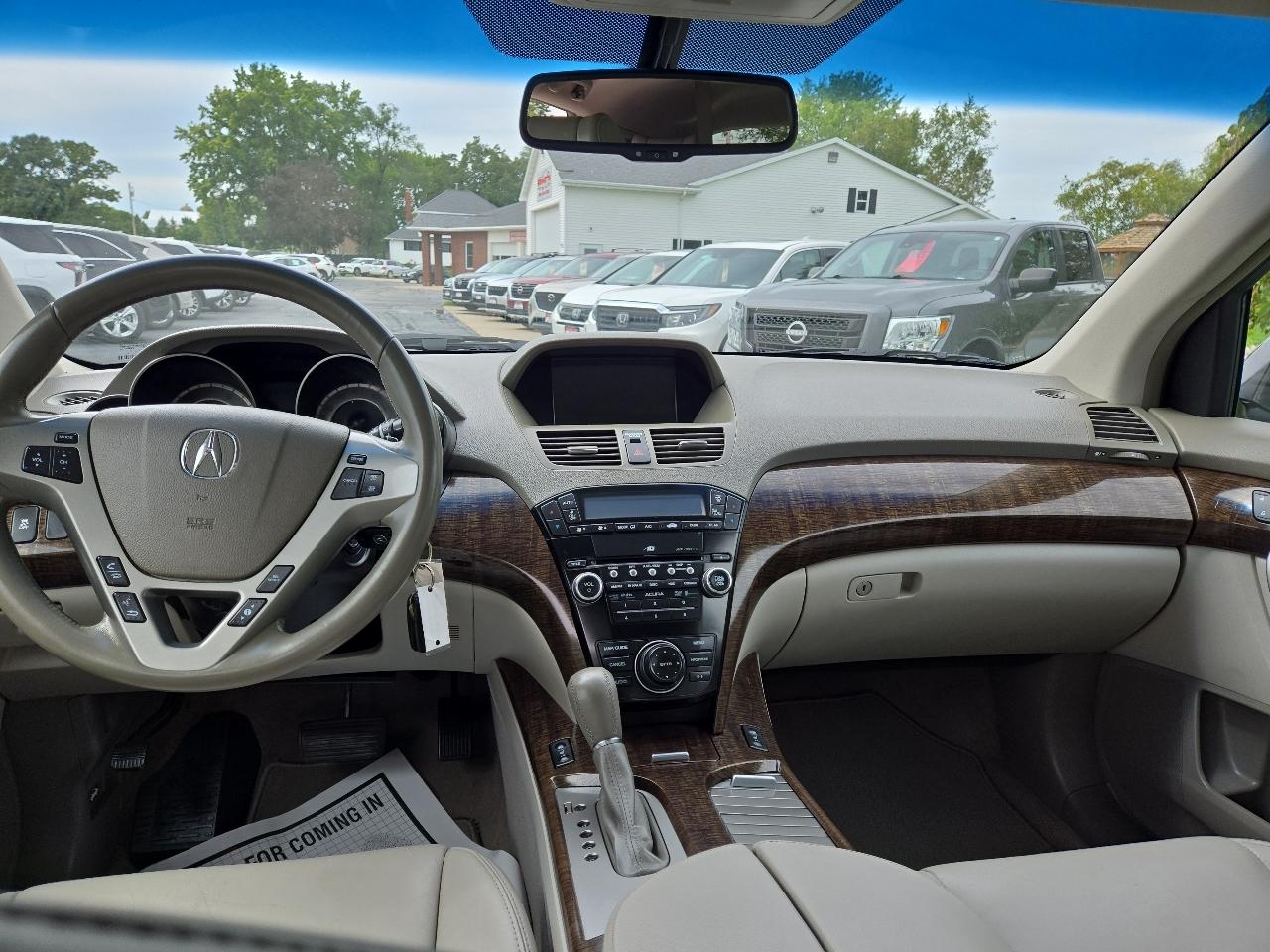 Acura MDX 6-Spd AT w/Tech Package 2012