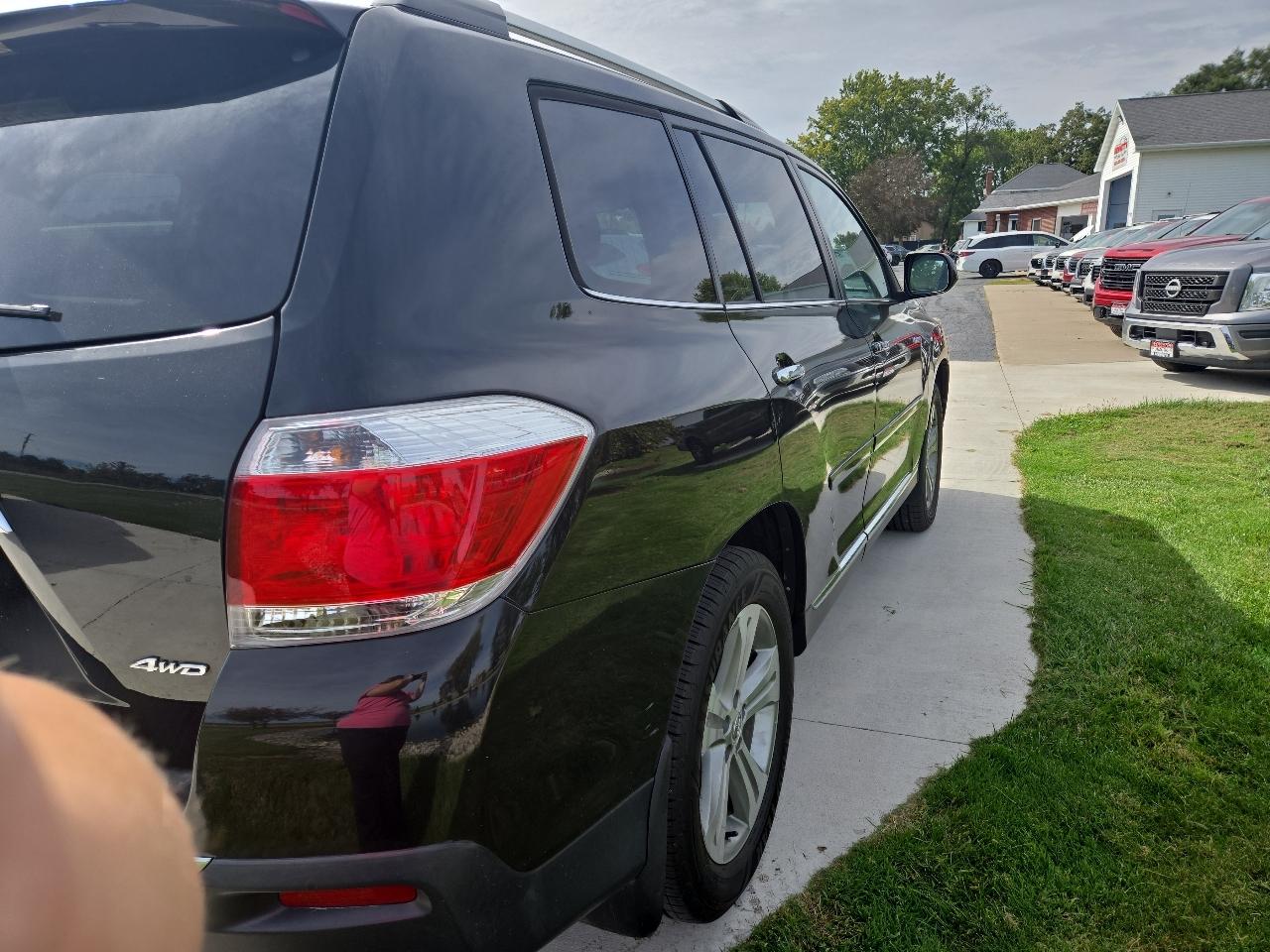 Toyota Highlander Limited 4WD 2013
