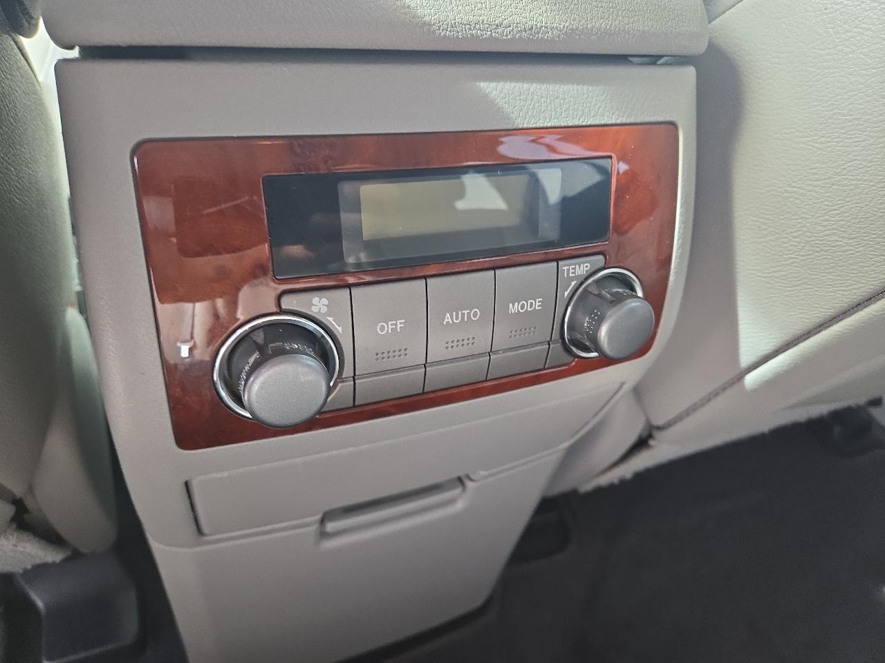 Toyota Highlander Limited 4WD 2013