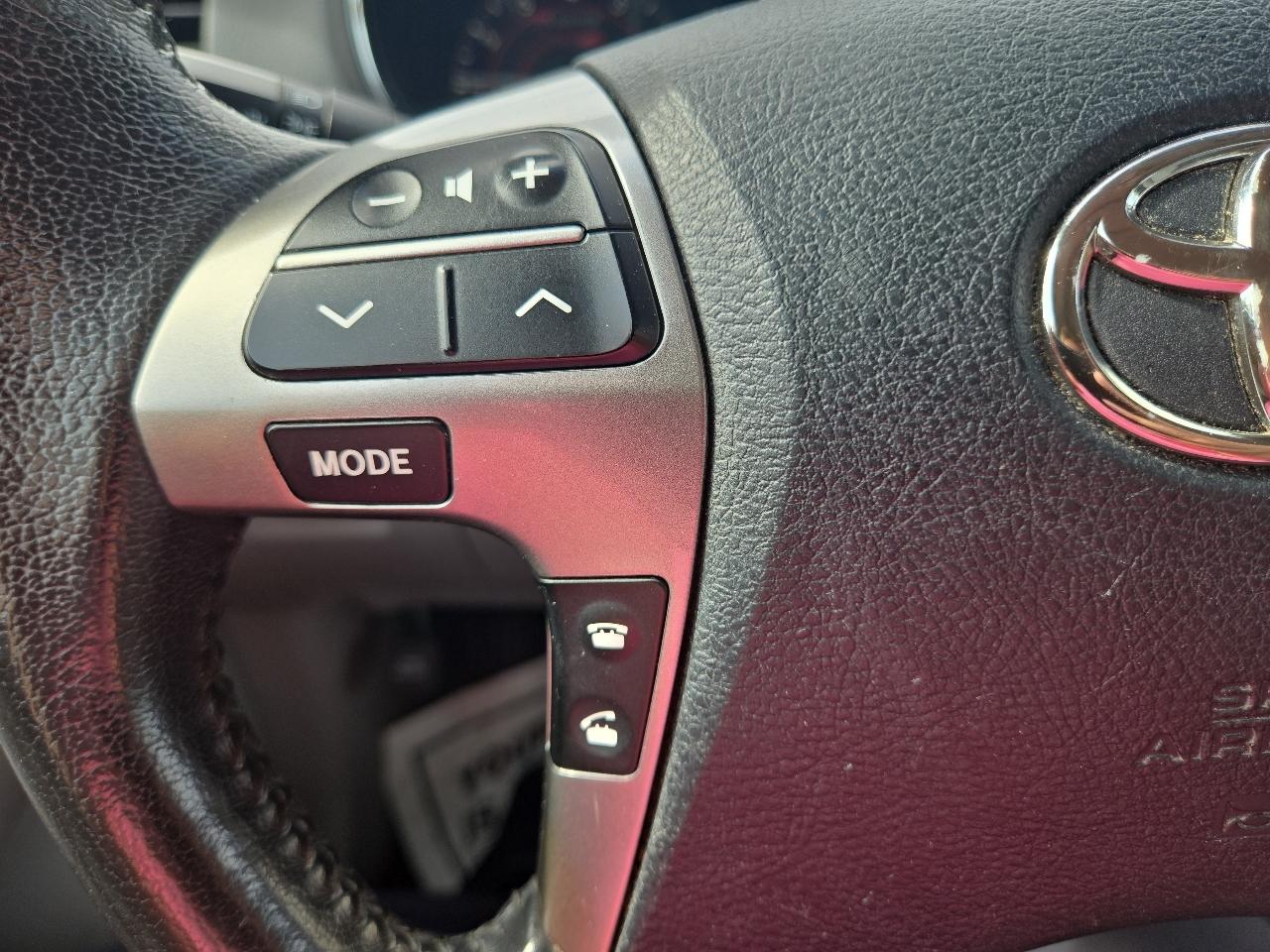 Toyota Highlander Limited 4WD 2013