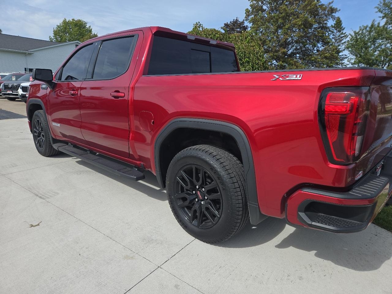 GMC Sierra 1500 Elevation Crew Cab 4WD 2023