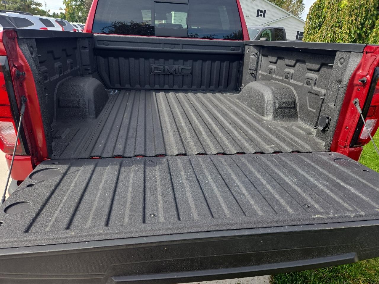 GMC Sierra 1500 Elevation Crew Cab 4WD 2023
