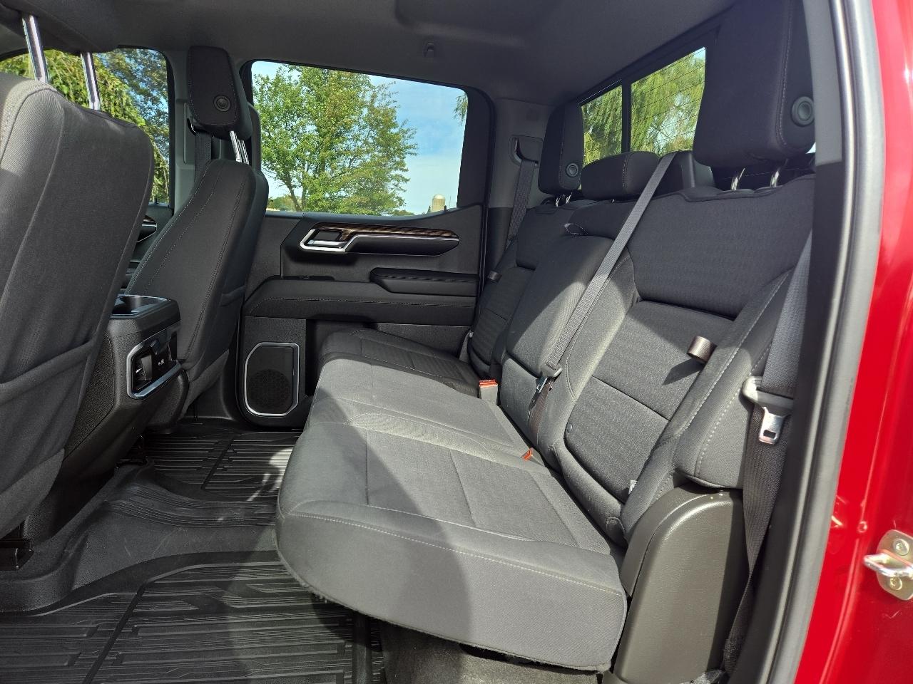 GMC Sierra 1500 Elevation Crew Cab 4WD 2023