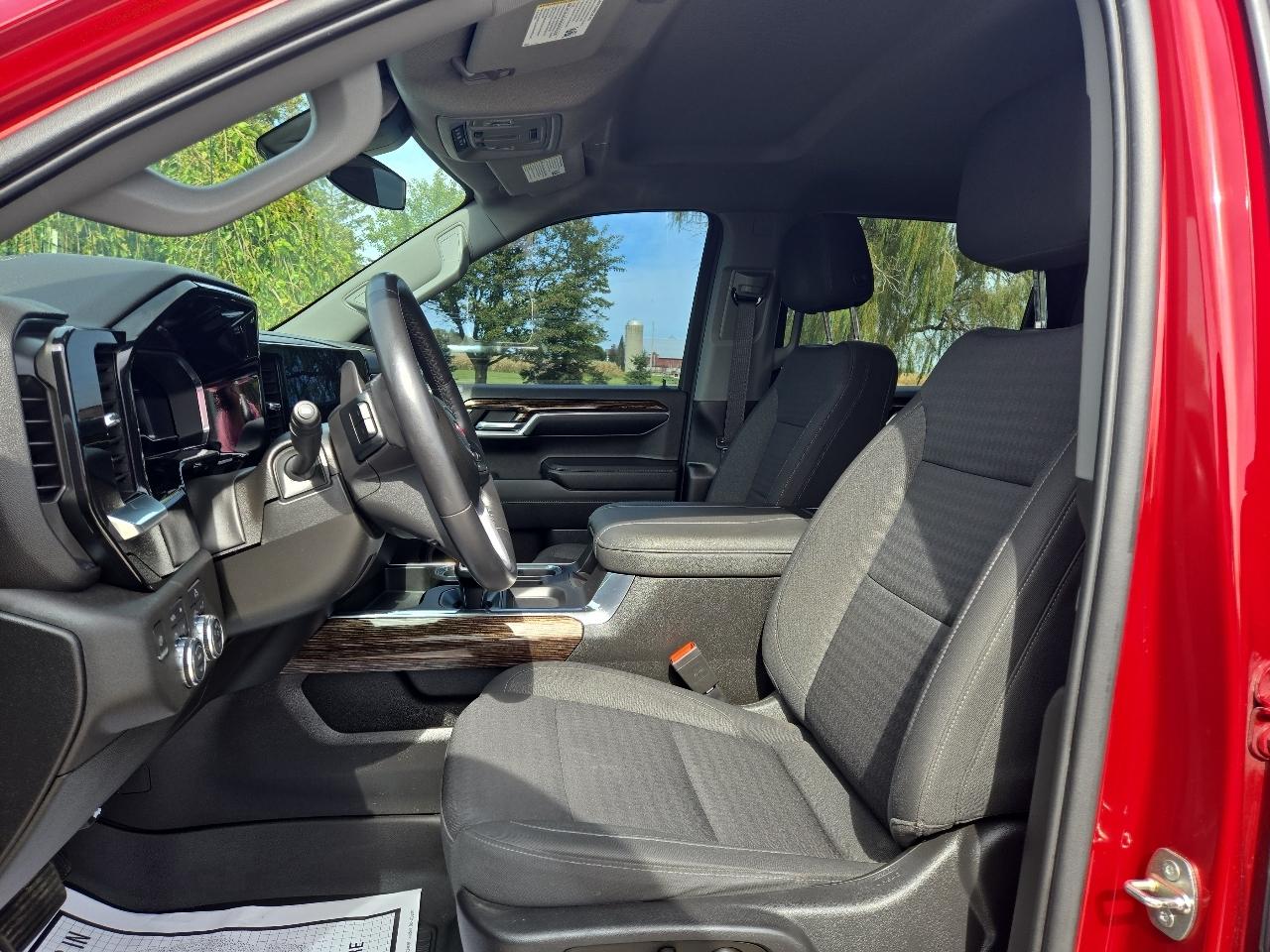 GMC Sierra 1500 Elevation Crew Cab 4WD 2023