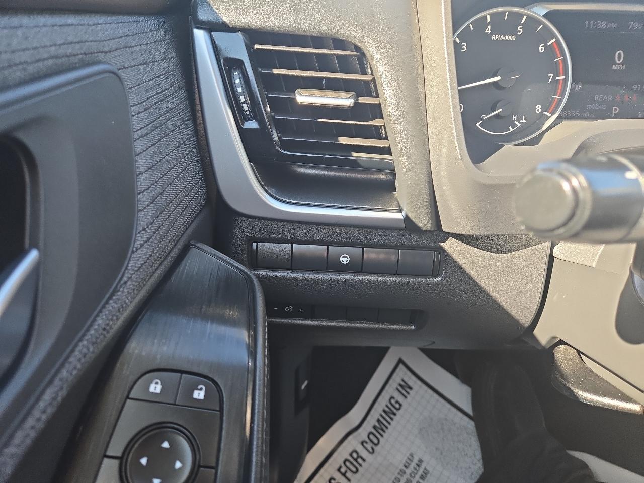 Nissan Rogue SV 2021