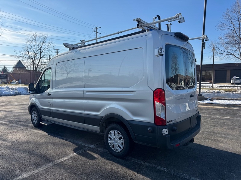 Ford Transit 250 Van Med. Roof w/Sliding Pass. 148-in. WB 2018