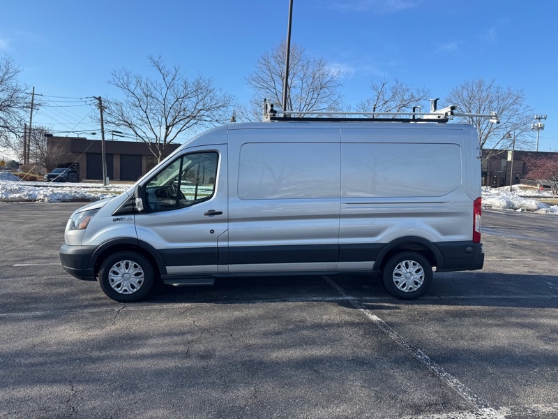 Ford Transit 250 Van Med. Roof w/Sliding Pass. 148-in. WB 2018
