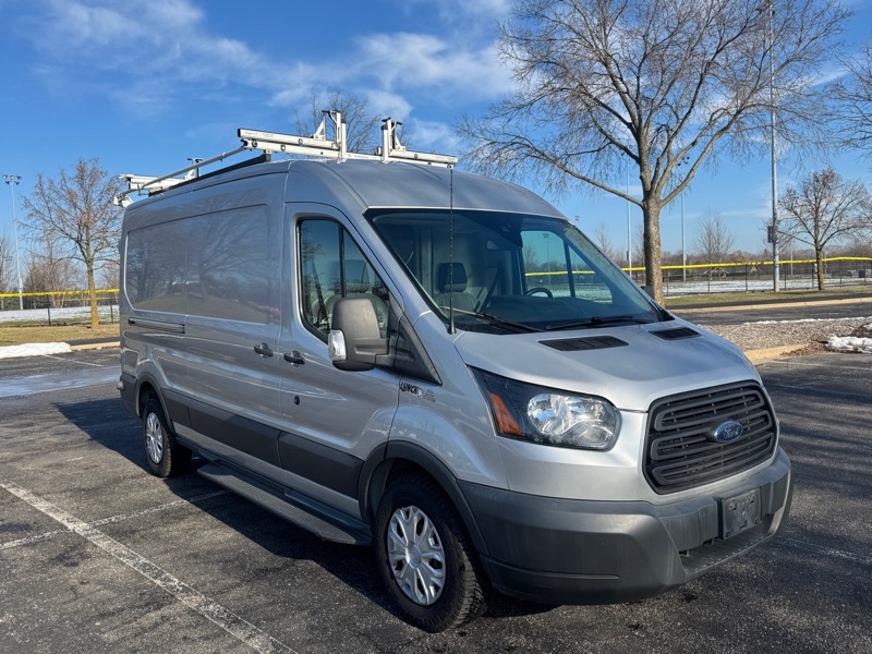 2018 Ford Transit 250 Van Med. Roof w/Sliding Pass. 148-in. WB