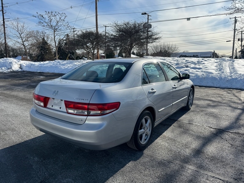 Honda Accord EX-L Sedan AT with Navigation System 2003