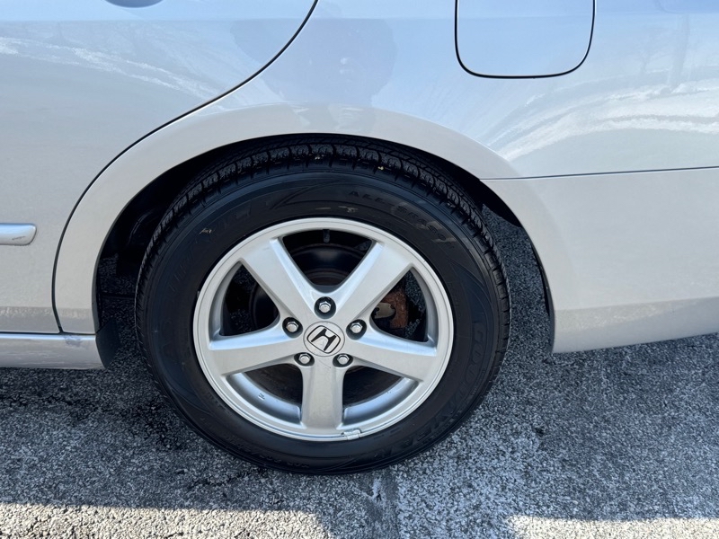 Honda Accord EX-L Sedan AT with Navigation System 2003