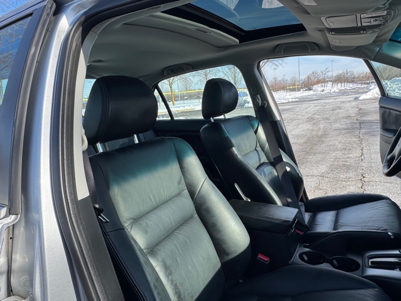 Honda Accord EX-L Sedan AT with Navigation System 2003