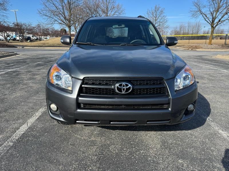 Toyota RAV4 Sport I4 4WD 2011