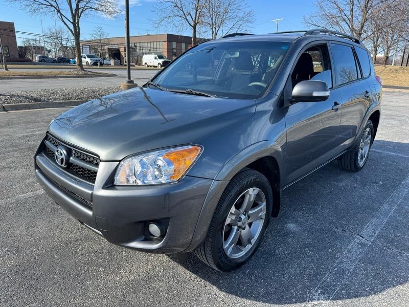Toyota RAV4 Sport I4 4WD 2011