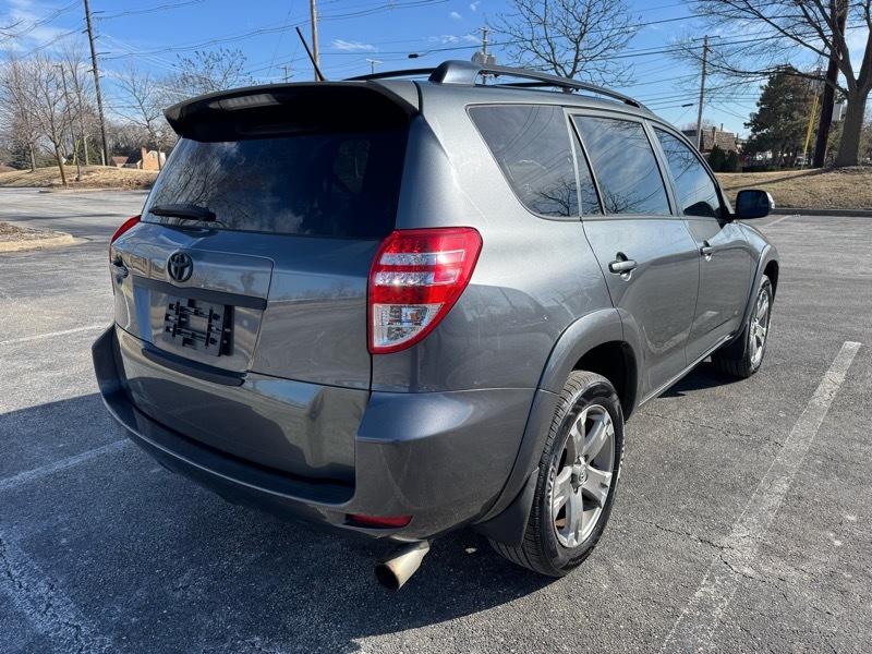 Toyota RAV4 Sport I4 4WD 2011