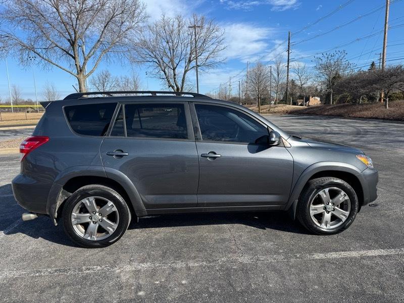Toyota RAV4 Sport I4 4WD 2011