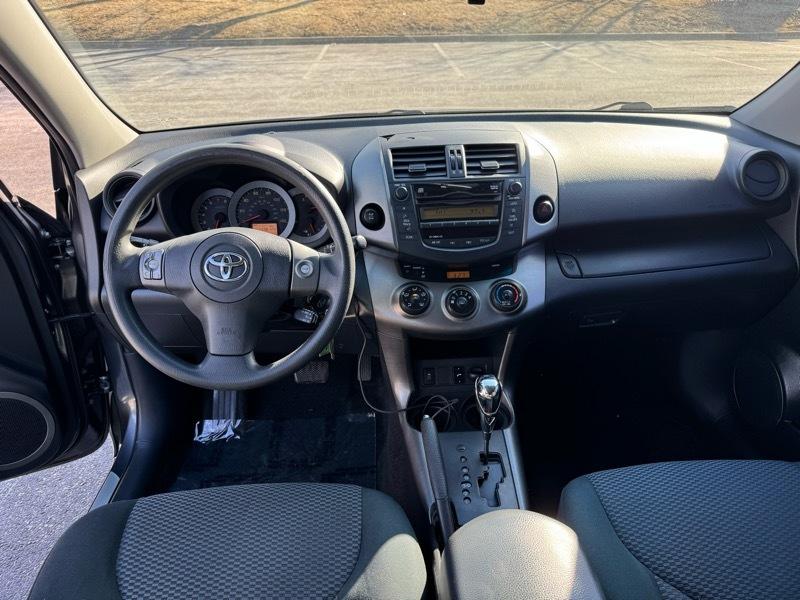 Toyota RAV4 Sport I4 4WD 2011