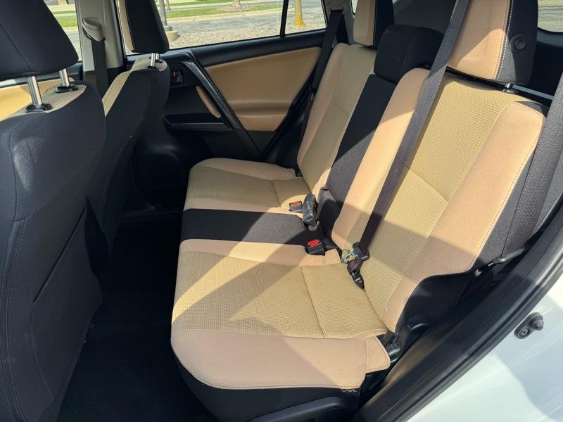 Toyota RAV4 XLE AWD 2018