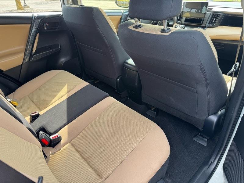 Toyota RAV4 XLE AWD 2018