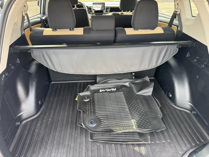 Toyota RAV4 XLE AWD 2018