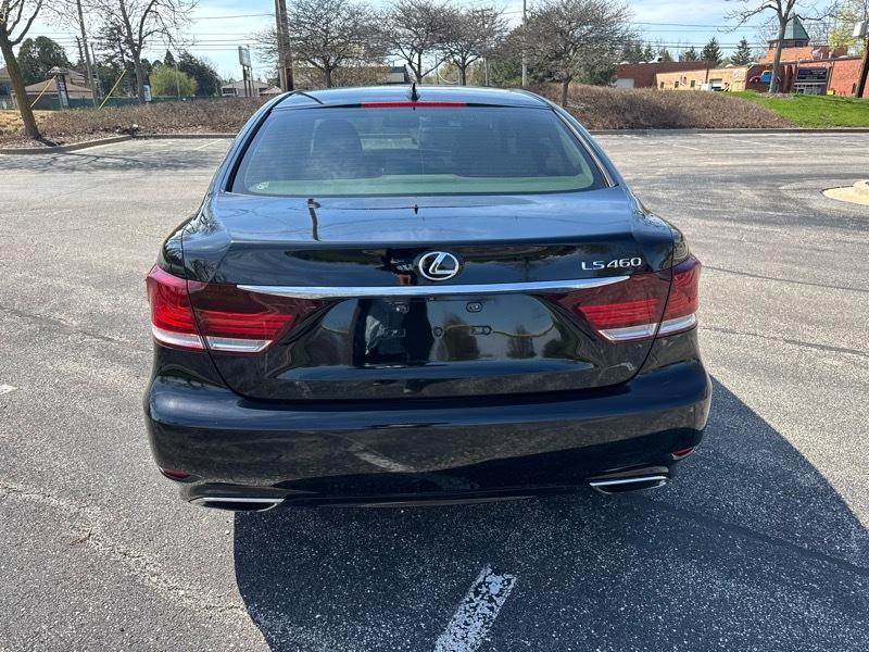 Lexus LS 460 Luxury Sedan 2015