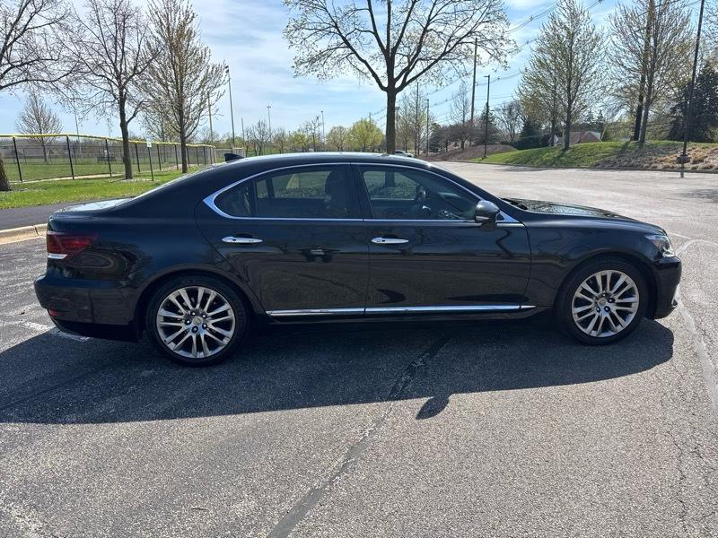 Lexus LS 460 Luxury Sedan 2015