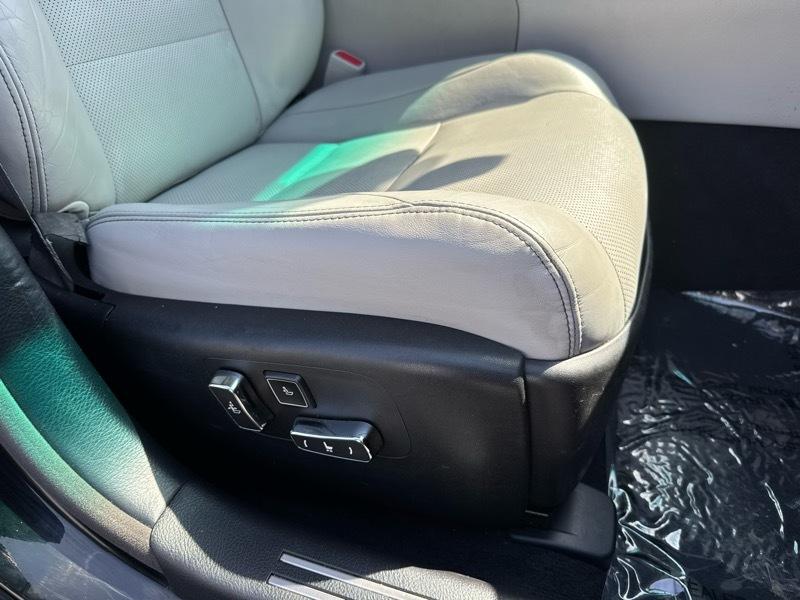 Lexus LS 460 Luxury Sedan 2015