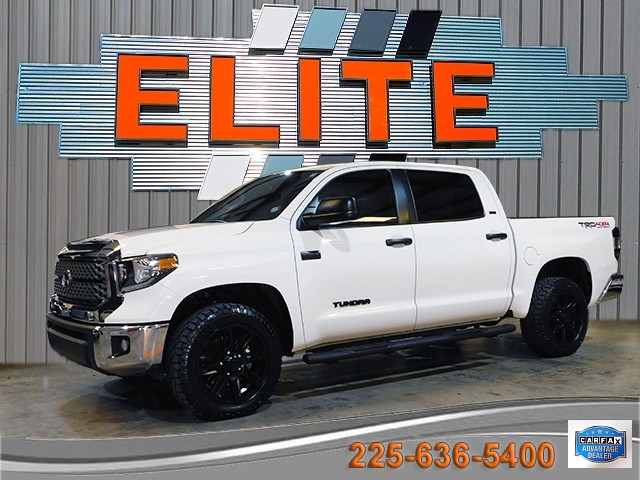 2020 Toyota Tundra SR5's photo