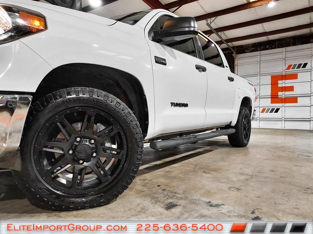 Toyota Tundra SR5 5.7L V8 CrewMax 4WD 2020