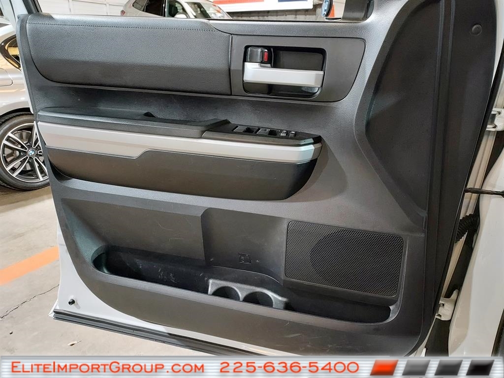 Toyota Tundra SR5 5.7L V8 CrewMax 4WD 2020