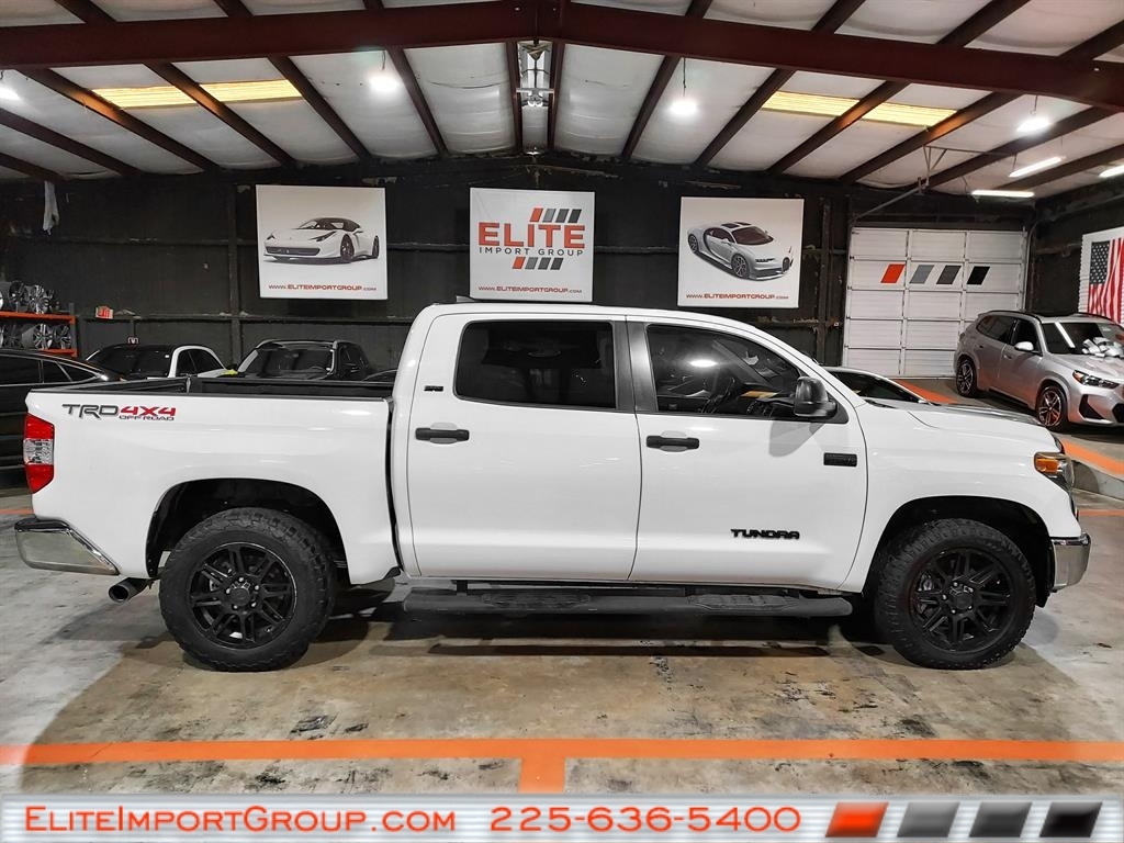 Toyota Tundra SR5 5.7L V8 CrewMax 4WD 2020