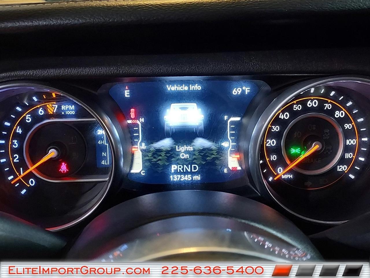Jeep Wrangler Unlimited Sahara 4x4 2018
