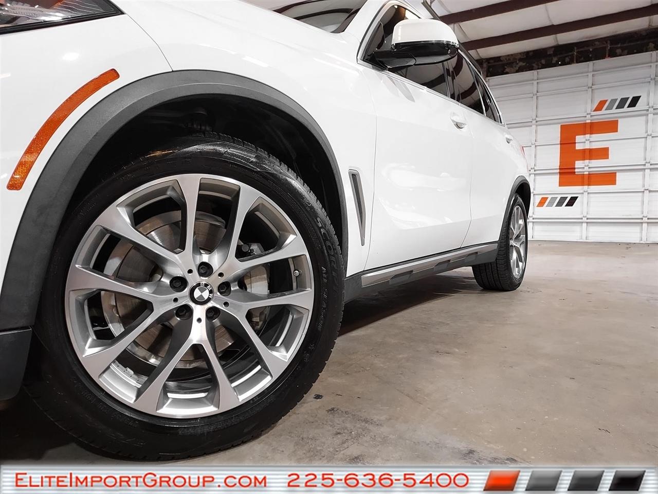 BMW X5 sDrive40i Sports Activity Vehicle 2020